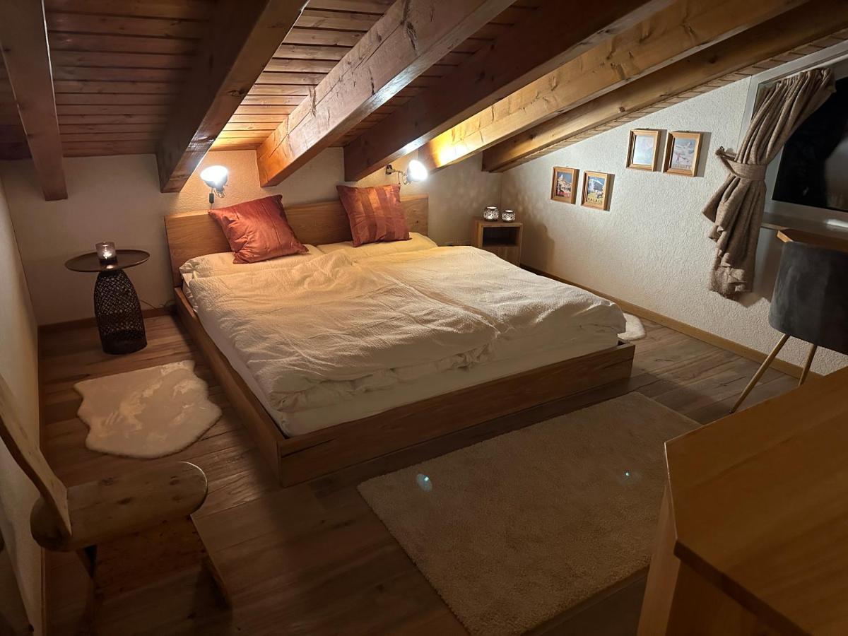 Dachwohnung Mit Charme Im Haus Luchre, Zermatt Exteriör bild