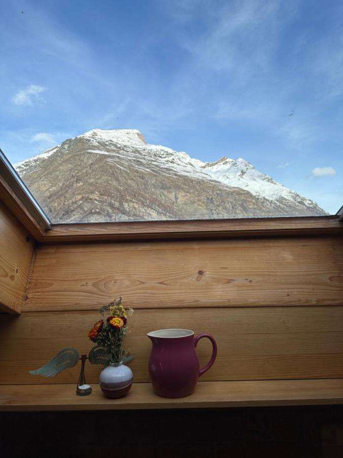 Dachwohnung Mit Charme Im Haus Luchre, Zermatt Exteriör bild
